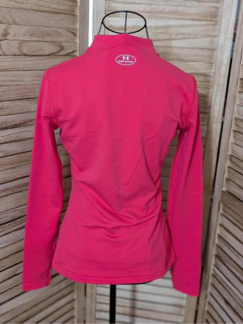 Women’s UNDER ARMOUR shirt size MEDIUM pink long sleeve running top Athleisure - Picture 2 of 4